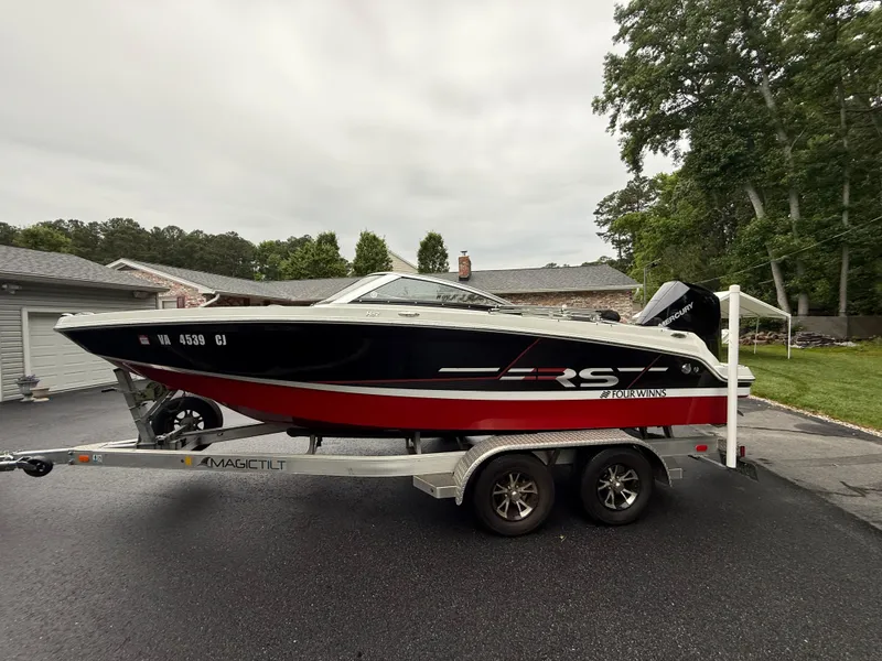 Slide: The Image of Four Winns HD2 RS Surf 2021 - 0