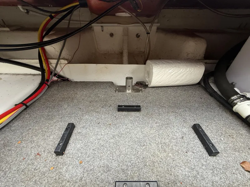 Slide: The Image of Four Winns HD2 RS Surf 2021 - 8