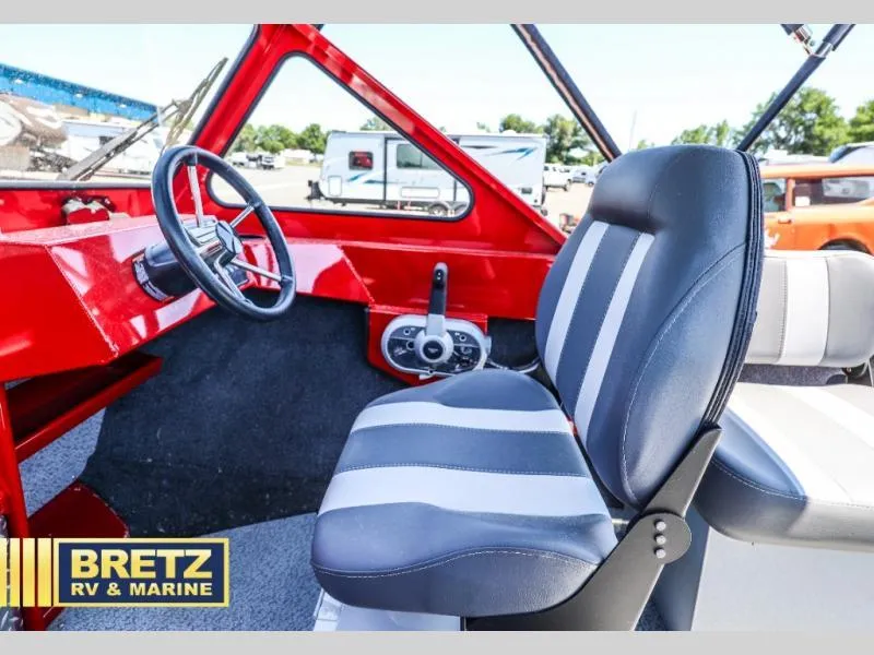 Slide: The Image of Sportsman 180SM 2025 - 13