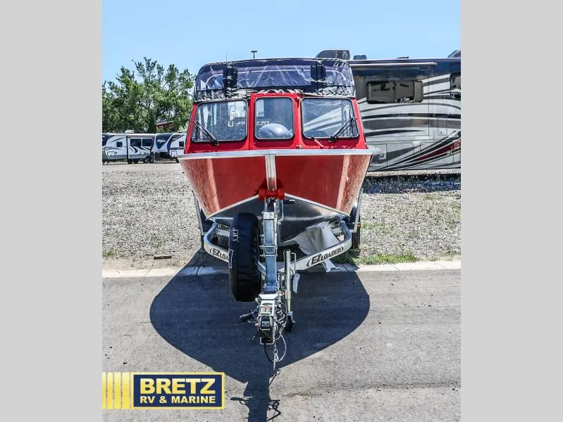 Slide: The Image of Sportsman 180SM 2025 - 3