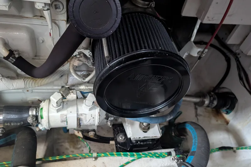 Slide: The Image of Bayliner 4088 2000 - 66