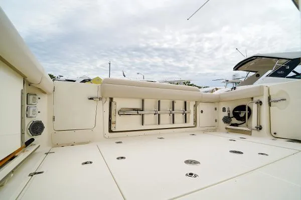 Slide: The Image of Boston Whaler 380 Outrage 2018 - 11