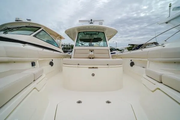 Slide: The Image of Boston Whaler 380 Outrage 2018 - 35