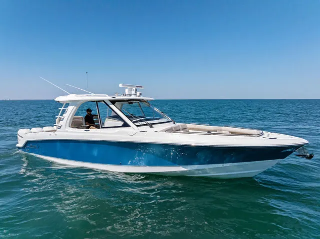 Slide: The Image of Boston Whaler 380 Outrage 2018 - 44