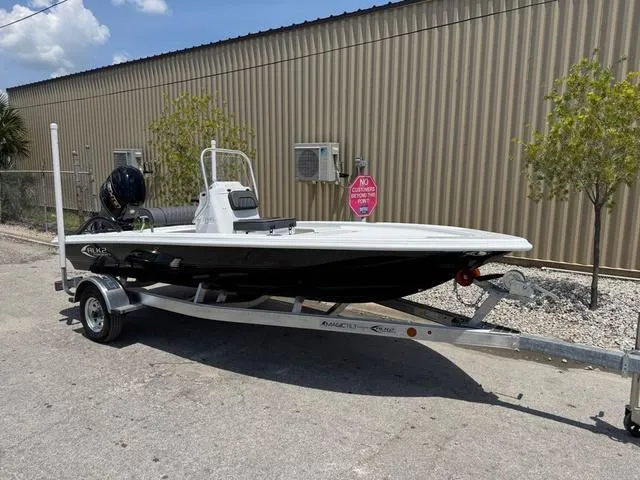 Slide: The Image of ALK 2 Powerboats 17HS - Simrad GO7 2025 - 1