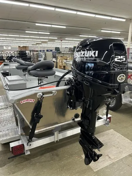 Slide: The Image of 2025 Xtreme River Skiff 1542SS with Suzuki 25HP outboard motor in showroom. - 5