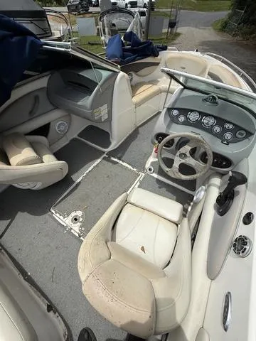 Slide: The Image of Chaparral 204 SSi 2004 - 10