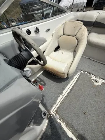 Slide: The Image of Chaparral 204 SSi 2004 - 3