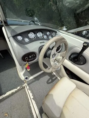 Slide: The Image of Chaparral 204 SSi 2004 - 5