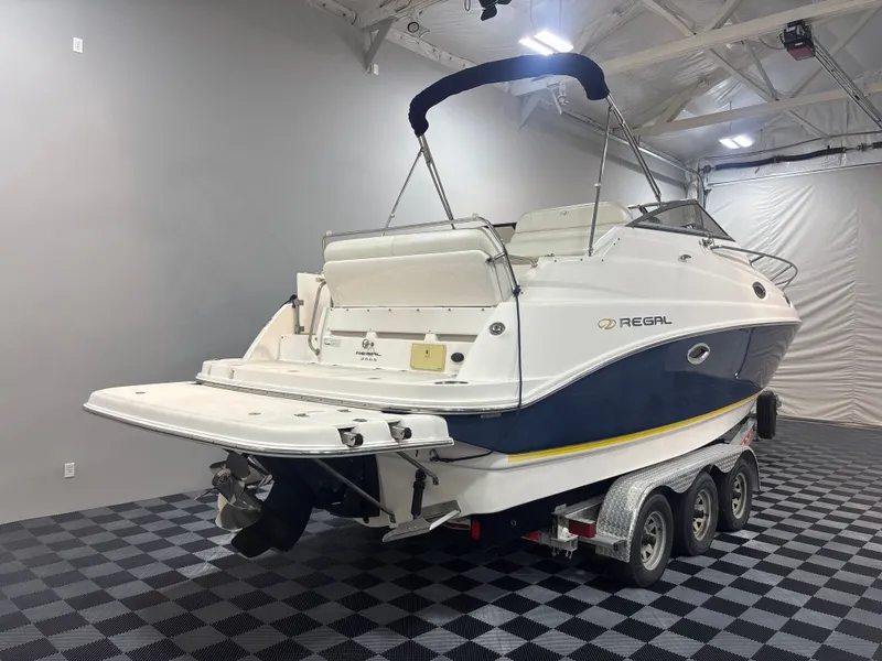 Slide: The Image of Regal Commodore 2665 2007 - 3