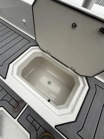 Slide: The Image of Starcraft SVX 211 OB 2023 - 4