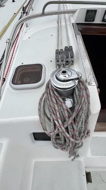 Slide: The Image of Deck of 2003 J Boats J/46 sailboat with winch and ropes. - 19