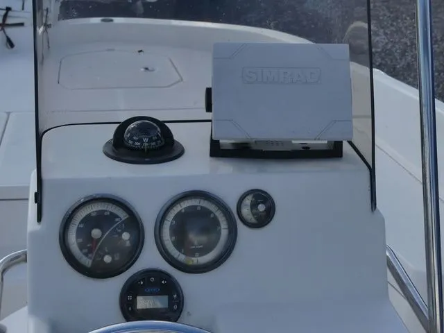 Slide: The Image of Bayliner Element T21 Center Console 2021 - 19