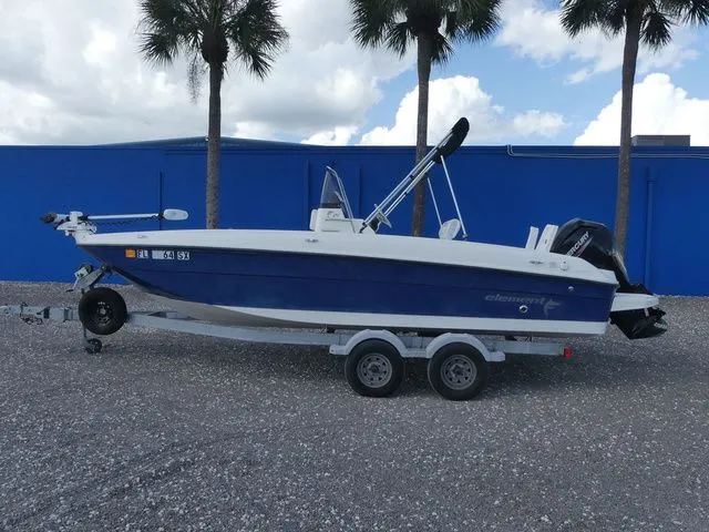 Slide: The Image of Bayliner Element T21 Center Console 2021 - 7
