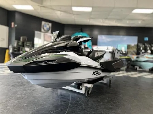 Slide: The Image of Kawasaki Ultra 160 2025 - 4