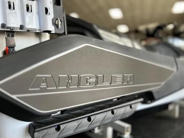 Slide: The Image of Kawasaki Ultra 160 2025 - 8