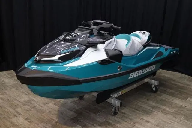 Slide: The Image of Sea-Doo GTX 2025 - 3