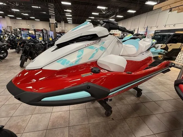 Slide: The Image of Yamaha VX Limited 2025 - 5