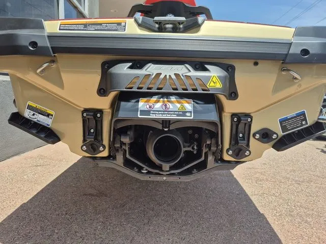 Slide: The Image of Sea-Doo RXT-X 2025 - 14