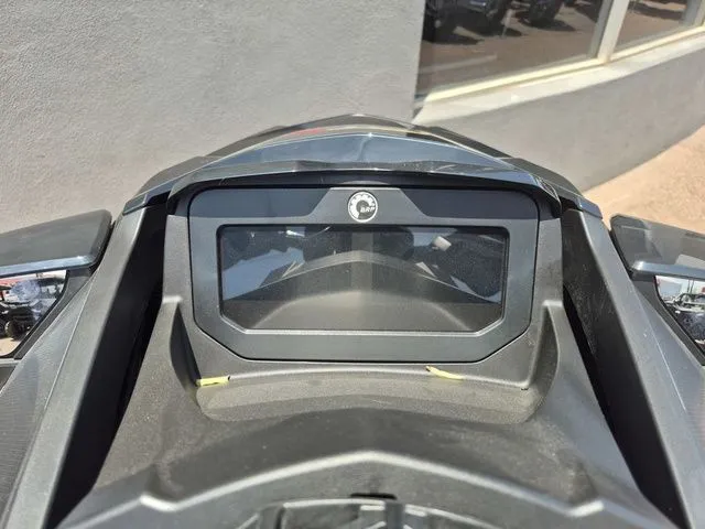 Slide: The Image of Sea-Doo RXT-X 2025 - 18