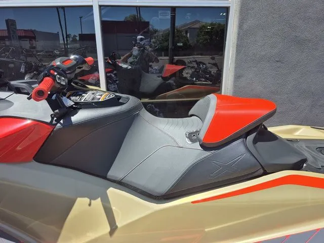 Slide: The Image of Sea-Doo RXP-X 325 2025 - 4