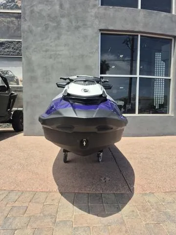 Slide: The Image of Sea-Doo GTI 2025 - 7