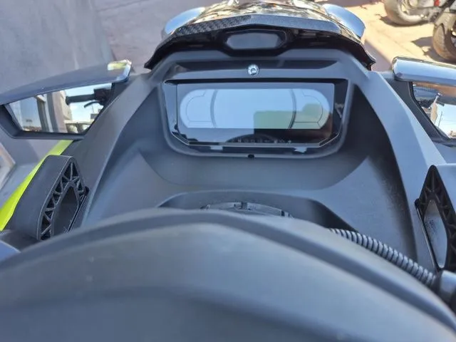 Slide: The Image of Sea-Doo RXP-X 325 2025 - 22