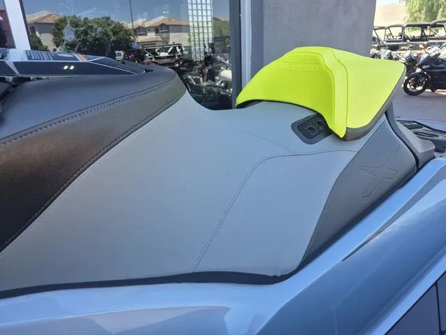 Slide: The Image of Sea-Doo RXP-X 325 2025 - 5