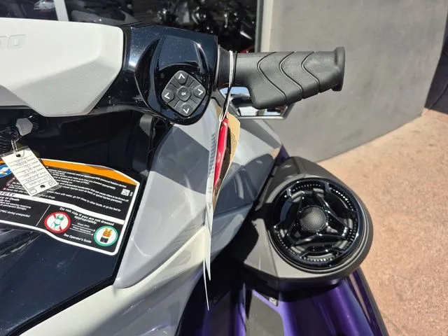 Slide: The Image of Sea-Doo GTI 2025 - 27