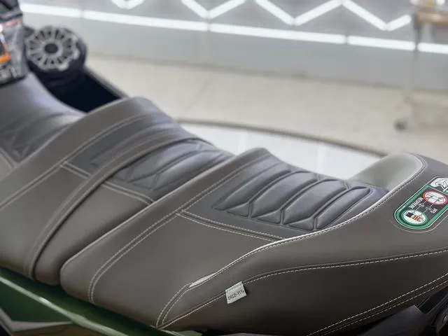 Slide: The Image of Kawasaki Ultra 160 2025 - 10