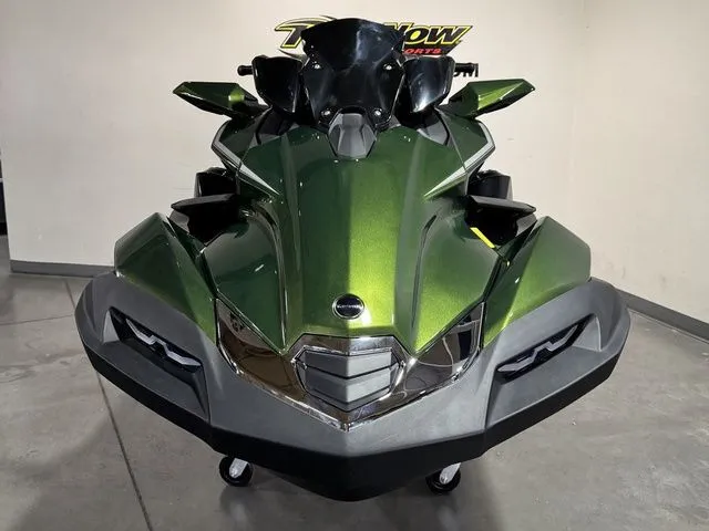 Slide: The Image of Kawasaki Ultra 160 2025 - 4