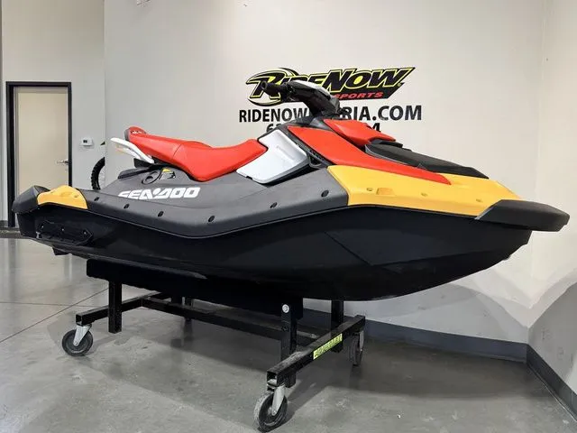 Slide: The Image of Sea-Doo Spark for 3 2025 - 3