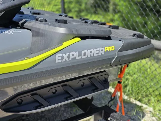 Slide: The Image of Sea-Doo Explorer Pro 2025 - 6