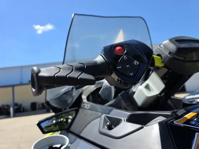 Slide: The Image of Sea-Doo Explorer Pro 2025 - 8