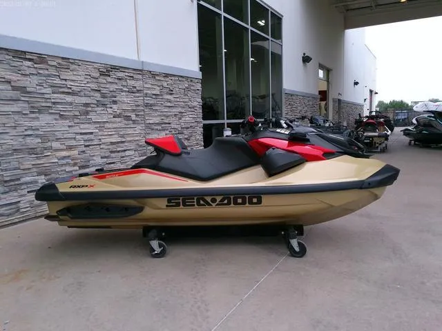 The Image of Sea-Doo RXP-X 325 2025 - 1