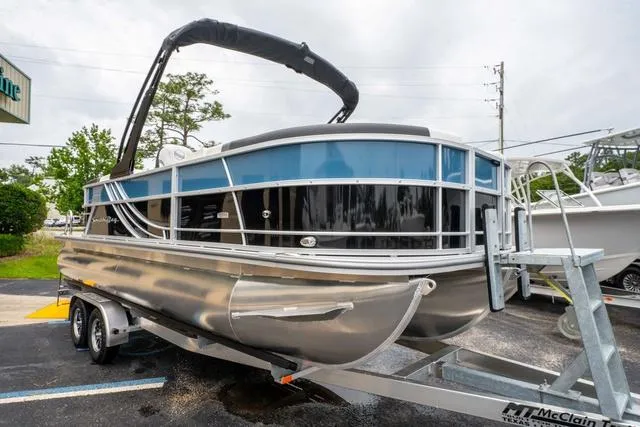 Slide: The Image of South Bay S222RS Rear Seating 3.0 2025 - 6