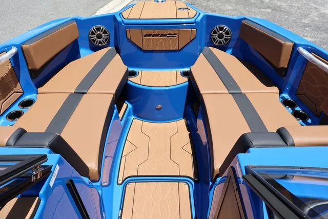 Slide: The Image of Yamaha 222XD-SPACE BLUE 2025 - 15