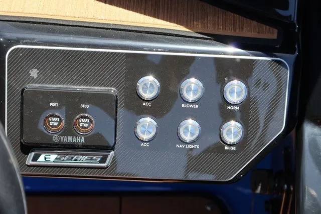 Slide: The Image of Yamaha 222XD-SPACE BLUE 2025 - 24