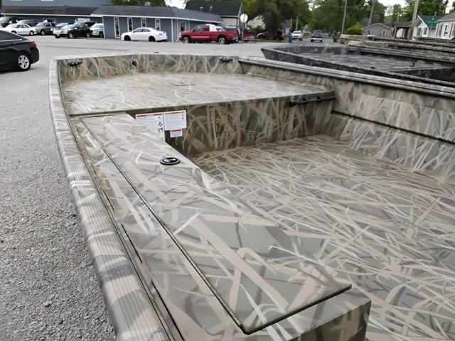 Slide: The Image of Lowe RX2070 2025 - 3