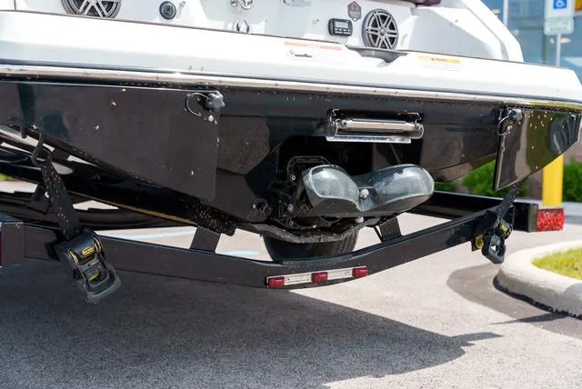 Slide: The Image of Scarab 195 Wake ID 2024 - 17