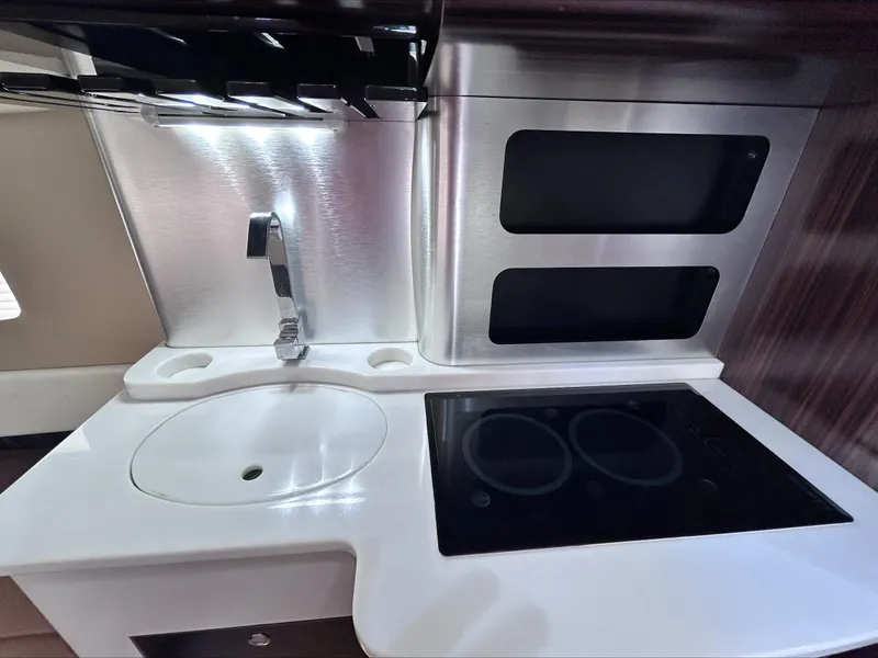 Slide: The Image of Scout 420 LXF 2016 - 15