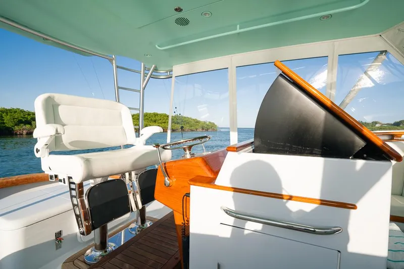 Slide: The Image of Rybovich Express 2003 - 30