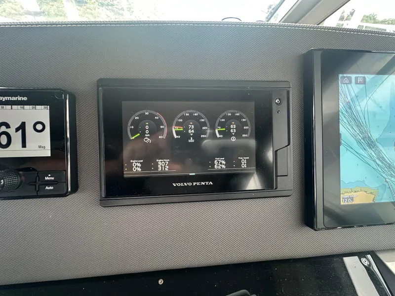 Slide: The Image of Dashboard of 2021 Galeon 425 HTS with Volvo Penta display and navigation system. - 52