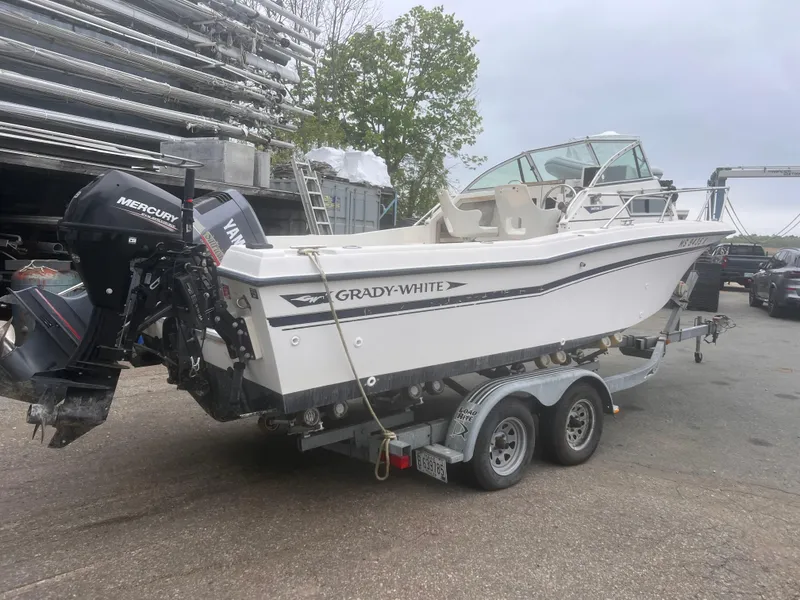 Slide: The Image of 1992 Grady-White 22 Seafarer boat on trailer with Mercury outboard motor. - 3