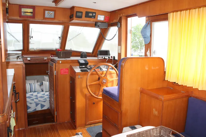 Slide: The Image of Island Gypsy 32 2000 - 53