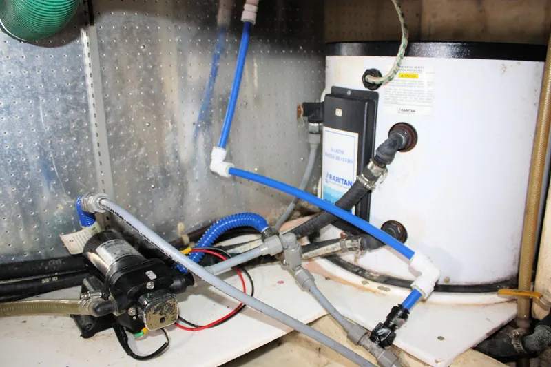 Slide: The Image of Island Gypsy 32 2000 - 68