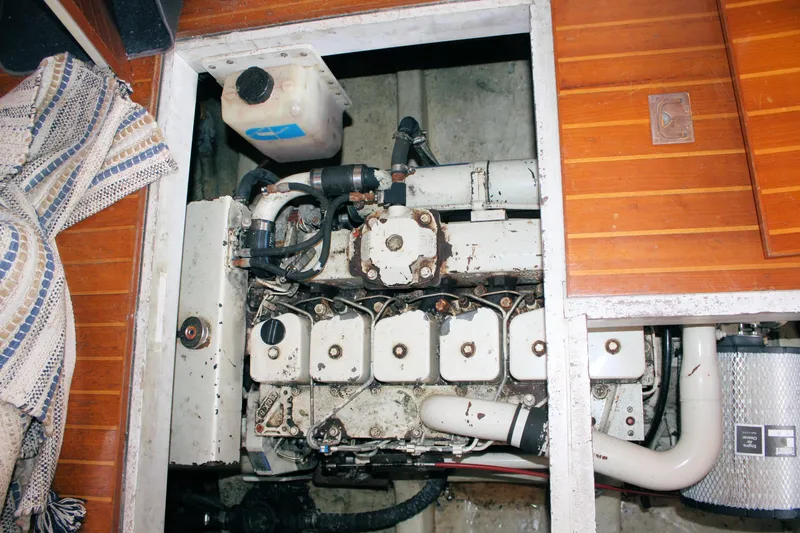 Slide: The Image of Island Gypsy 32 2000 - 75