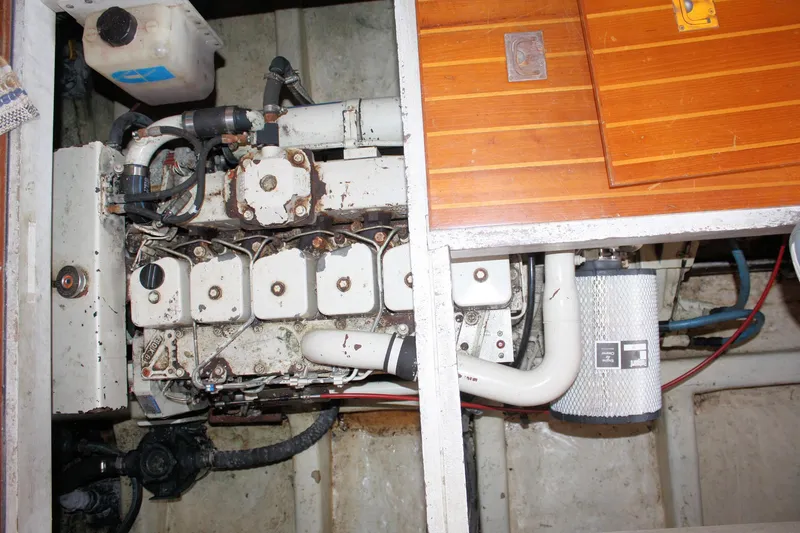 Slide: The Image of Island Gypsy 32 2000 - 76