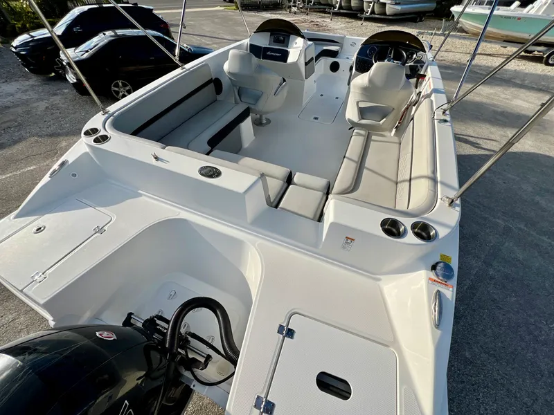 Slide: The Image of Hurricane SS 218 2024 - 8