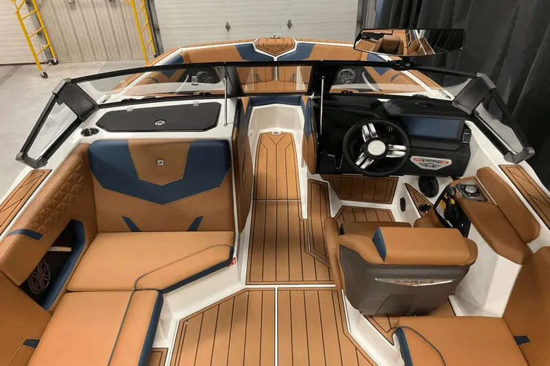 Slide: The Image of Nautique Super Air Nautique GS22 2026 - 20